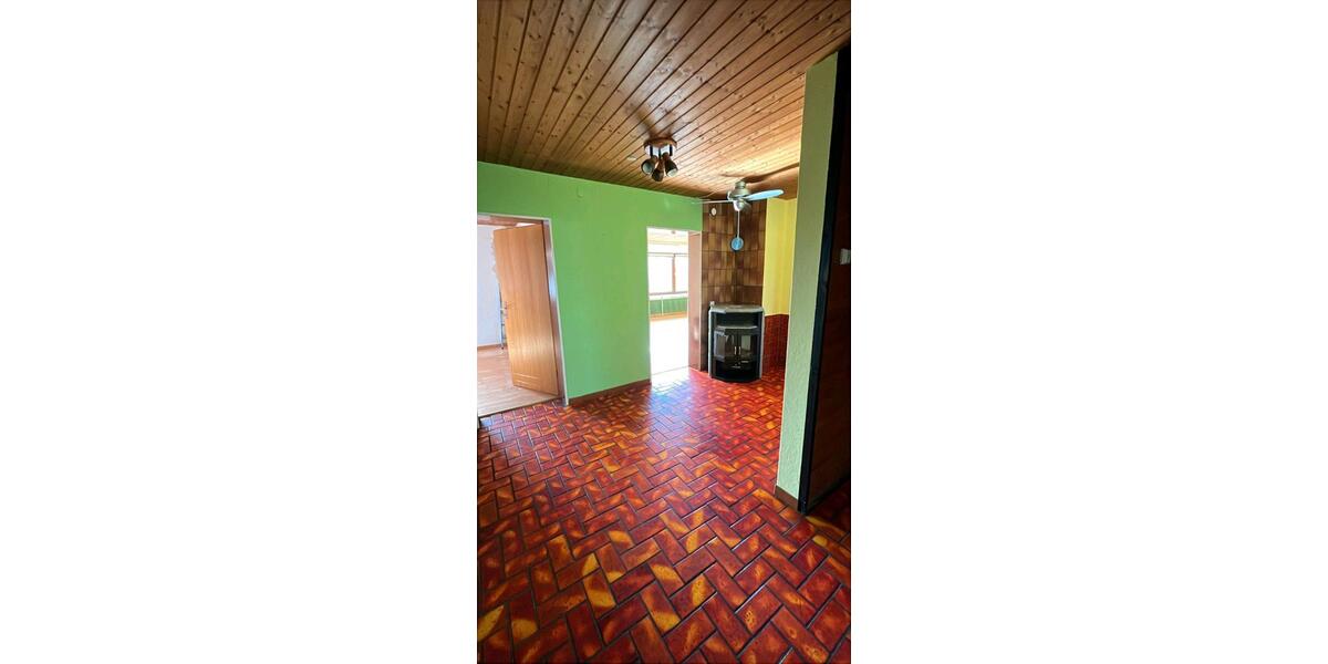 Einfamilienhaus Coppenbrügge - 6 Zimmer, 180 m&sup2;, 350.000&euro; | Angebot:23874274