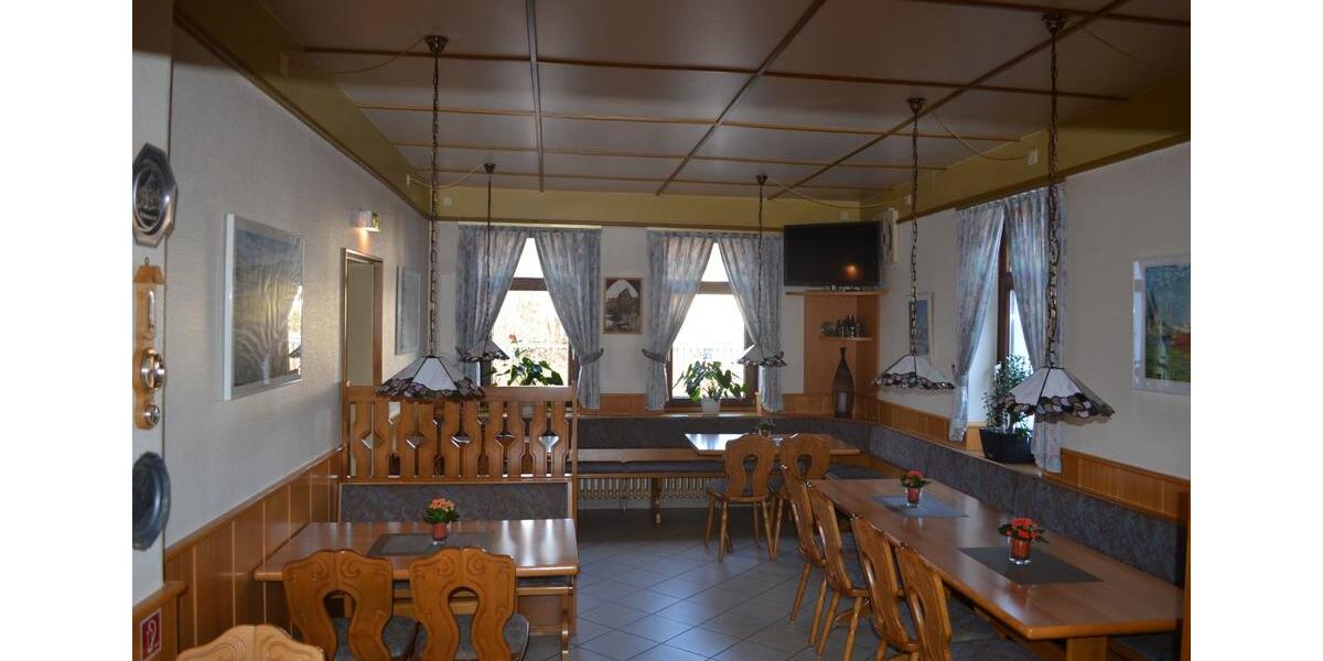 Einfamilienhaus Hildesheim Oststadt/Stadtfeld - 20 Zimmer, 380 m&sup2;, 1.200.000&euro; | Angebot:25408003