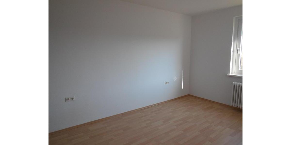 Etagenwohnung Salzgitter Ortschaft Nord - 3 Zimmer, 74 m&sup2;, 400&euro; | Angebot:23566996