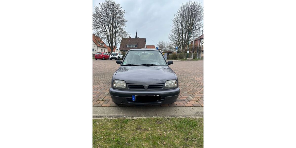 Nissan Micra 137.000 km 1.799 &euro; Hannover 30173