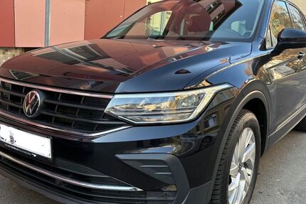 VW Tiguan 69.000 km 21.990 &euro; Salzgitter 38228