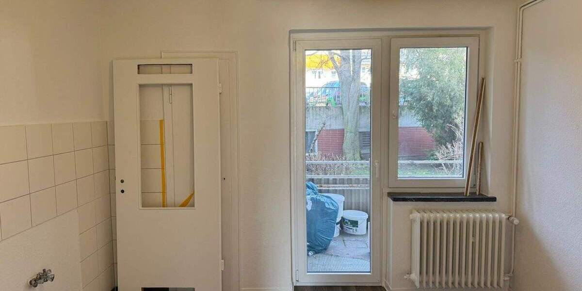 Etagenwohnung Hildesheim Mitte - 4 Zimmer, 100 m&sup2;, 850&euro; | Angebot:25667976