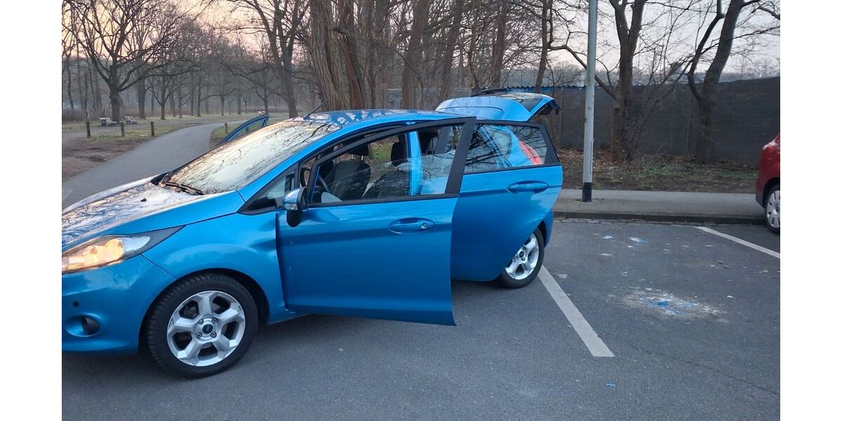Ford Fiesta 127.800 km 3.222 &euro; Hannover 30519