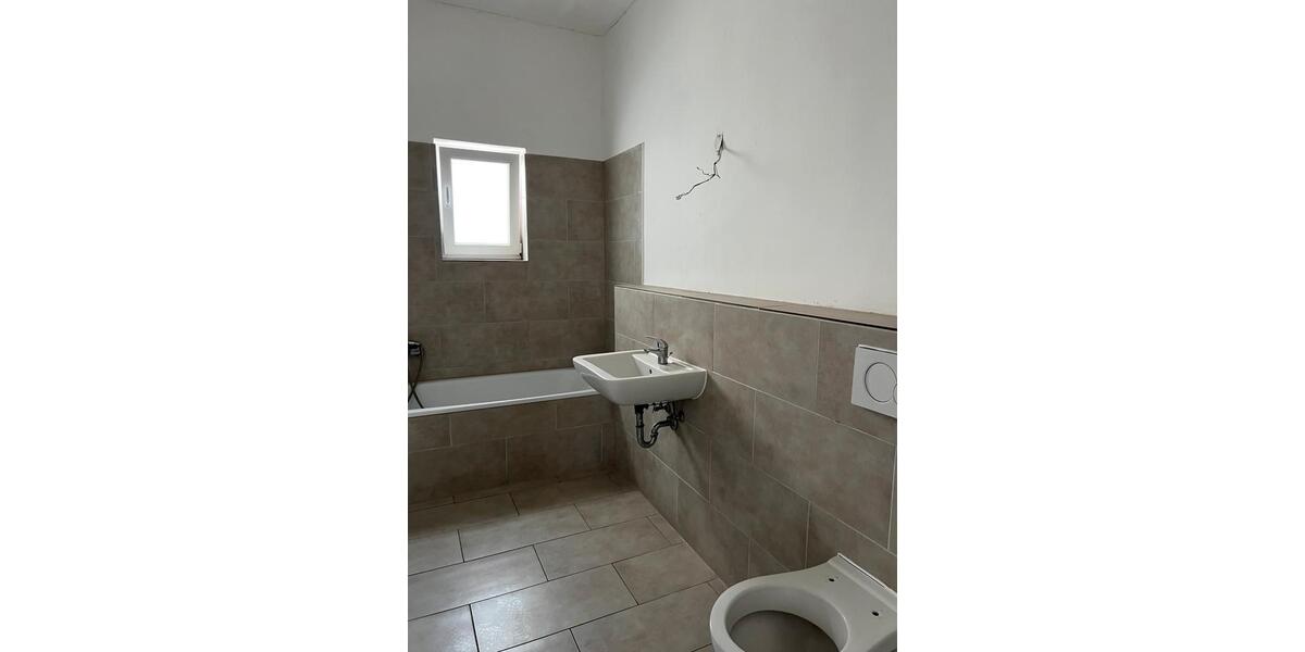 Etagenwohnung Peine Südstadt - 3 Zimmer, 102 m&sup2;, 780&euro; | Angebot:25805444