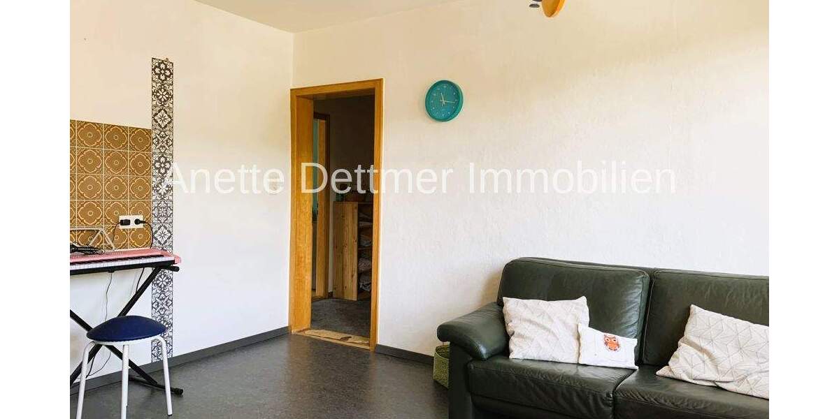 Einfamilienhaus Delligsen / Varrigsen Varrigsen - 7 Zimmer, 215 m&sup2;, 98.000&euro; | Angebot:25695289
