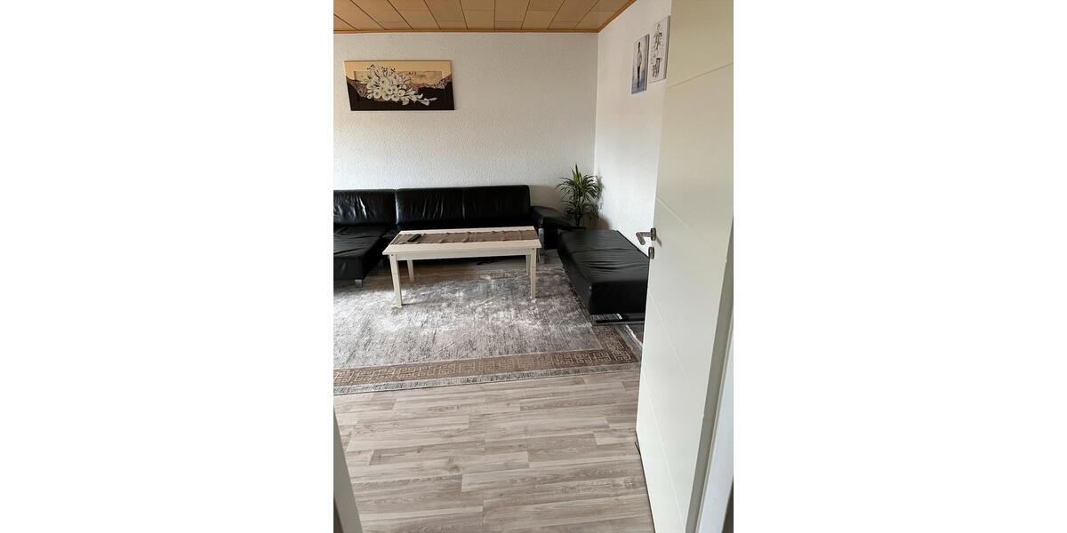 Etagenwohnung Salzgitter - 4 Zimmer, 87 m&sup2;, 850&euro; | Angebot:26680524
