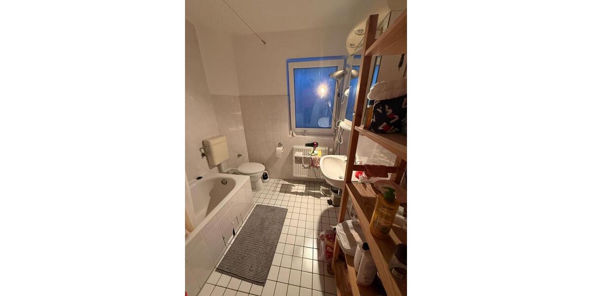 Dachgeschoßwohnung Hannover Bult - 1 Zimmer, 25 m&sup2;, 520&euro; | Angebot:26012811