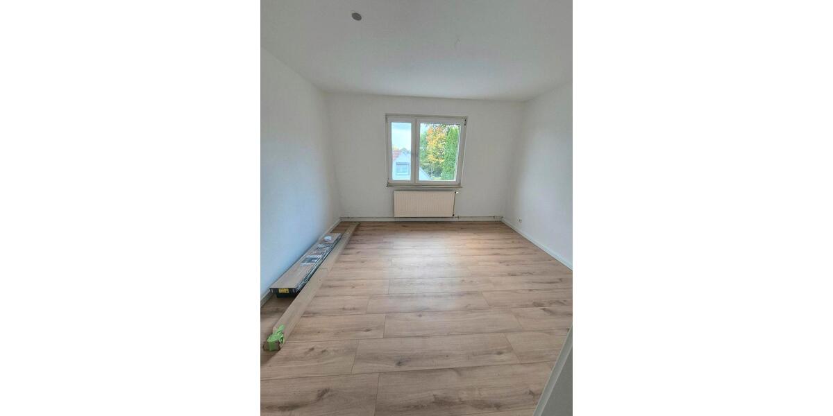 Etagenwohnung Laatzen - 2 Zimmer, 51 m&sup2;, 639&euro; | Angebot:25056294