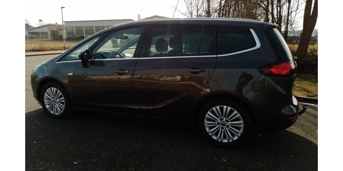 Opel Zafira Tourer 175.300 km 6.700 &euro; Hildesheim 31135