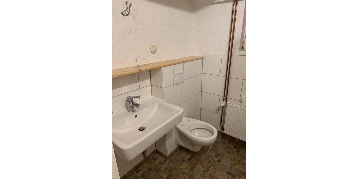 Einfamilienhaus Baddeckenstedt - 7 Zimmer, 150 m&sup2;, 145.000&euro; | Angebot:24833133
