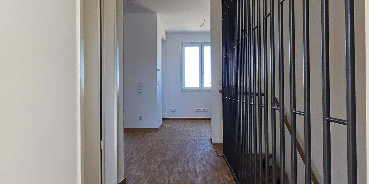 Mehrfamilienhaus, Wohnhaus Hannover Bemerode - 5 Zimmer, 131 m&sup2;, 1.850&euro; | Angebot:25731227