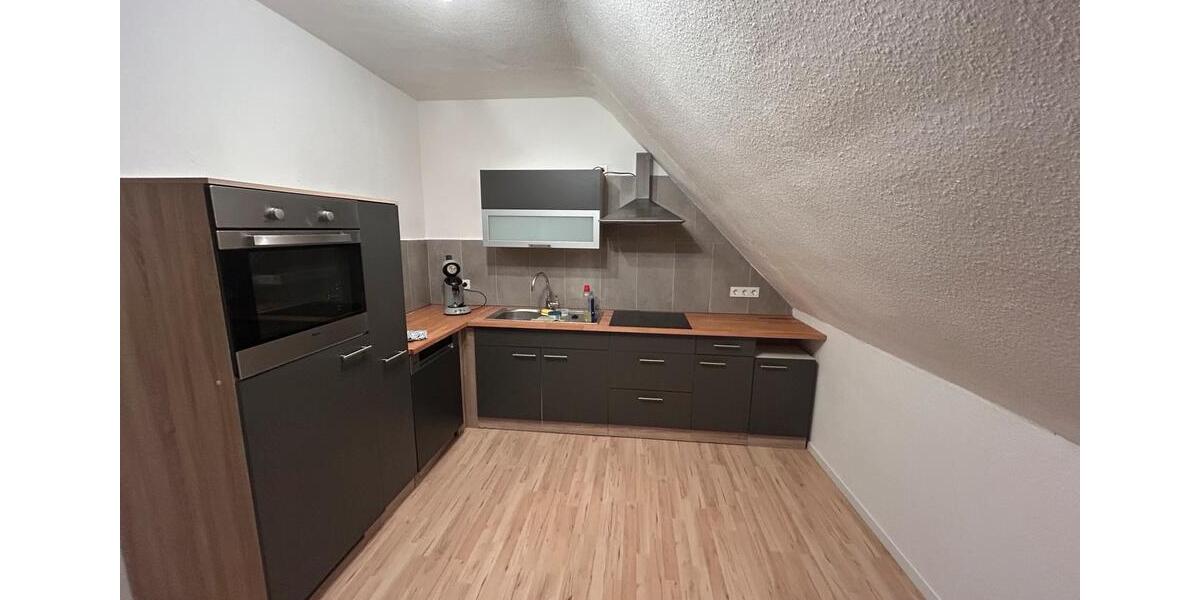 Dachgeschoßwohnung Alfeld (Leine) - 2 Zimmer, 63 m&sup2;, 899&euro; | Angebot:25943341