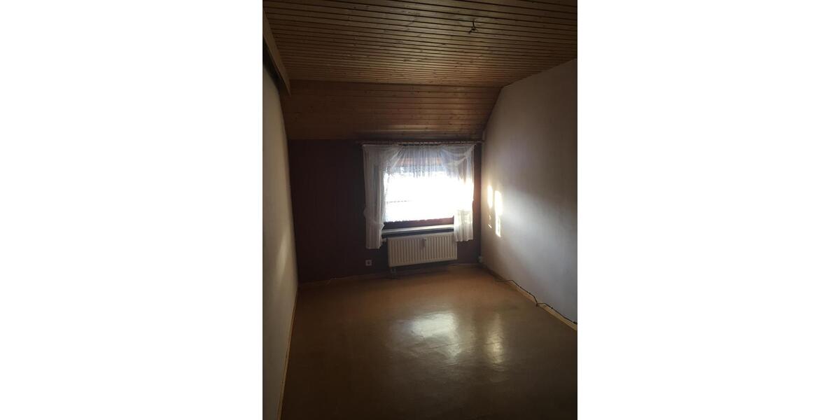 Mehrfamilienhaus, Wohnhaus Salzhemmendorf - 13 Zimmer, 290 m&sup2;, 209.000&euro; | Angebot:25765086