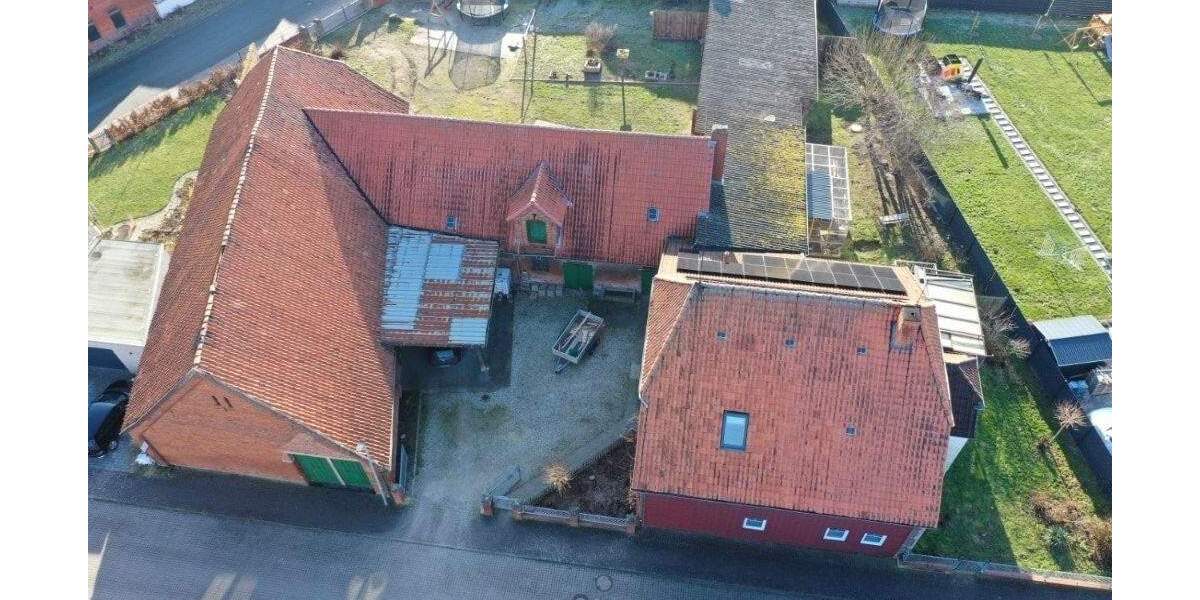 Einfamilienhaus Springe Gestorf - 8 Zimmer, 180 m&sup2;, 385.000&euro; | Angebot:25687127