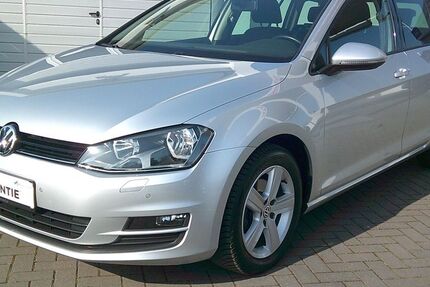 VW Golf 99.000 km 10.999 &euro; Gronau (Leine) OT Brüggen 31028