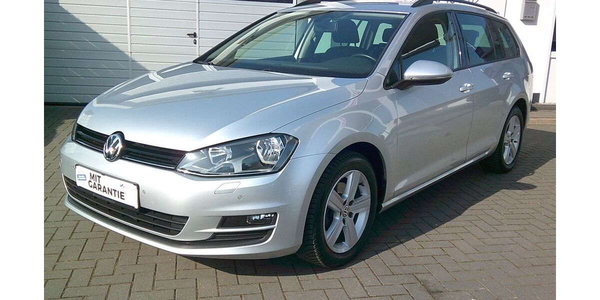 VW Golf 99.000 km 10.999 &euro; Gronau (Leine) OT Brüggen 31028
