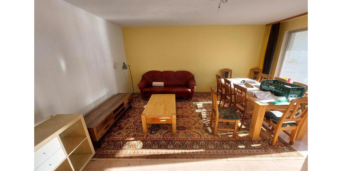 Etagenwohnung Hildesheim Itzum-Marienburg - 7 Zimmer, 15 m&sup2;, 300&euro; | Angebot:25418755