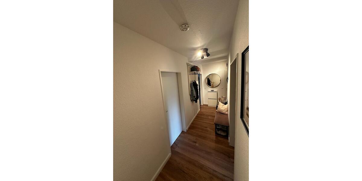 Etagenwohnung Ronnenberg - 3 Zimmer, 90 m&sup2;, 280.000&euro; | Angebot:27025526