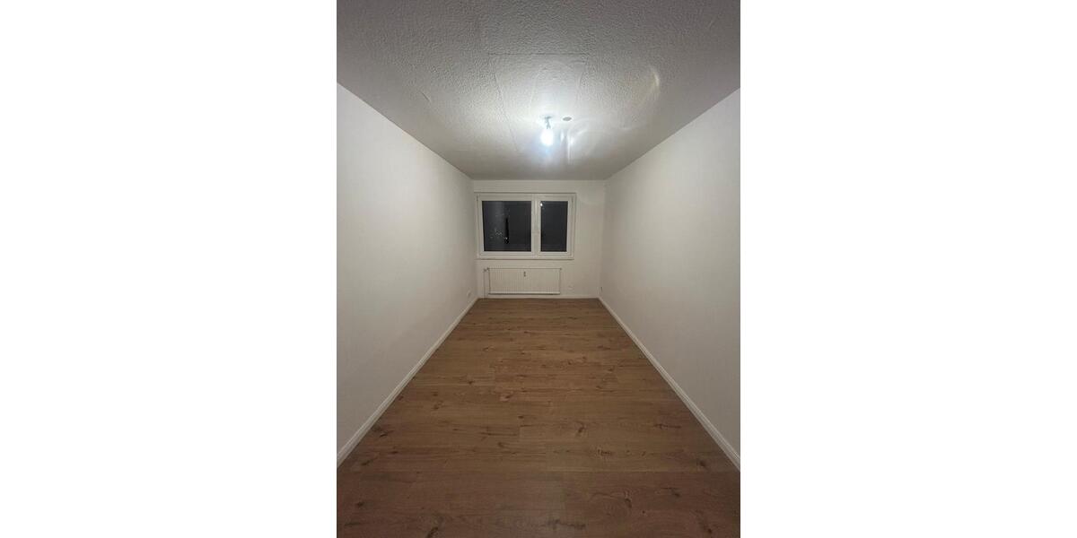 Terrassenwohnung Hannover Linden-Limmer - 4 Zimmer, 100 m&sup2;, 1.300&euro; | Angebot:26635554