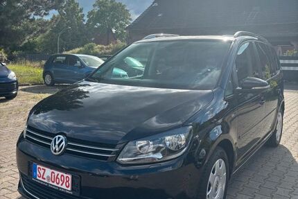 VW Touran 232.000 km 5.999 &euro; Salzgitter 38229