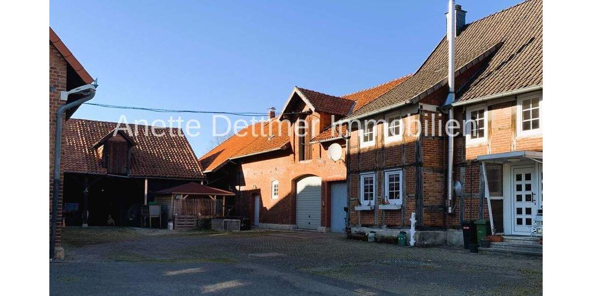 Mehrfamilienhaus, Wohnhaus Gronau (Leine) Rheden - 6 Zimmer, 221 m&sup2;, 299.000&euro; | Angebot:25695306