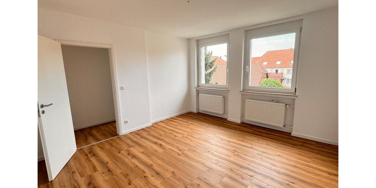 Hochparterre Hemmingen - 4 Zimmer, 96 m&sup2;, 1.085&euro; | Angebot:26018148