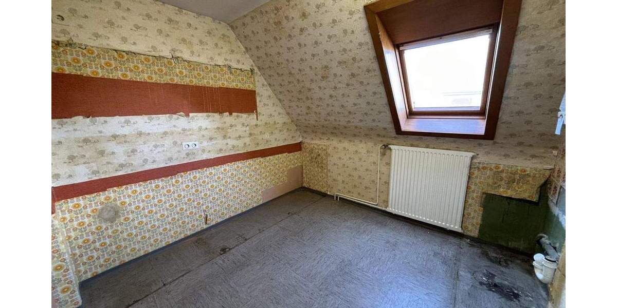 Einfamilienhaus Lehrte Ahlten - 8 Zimmer, 129 m&sup2;, 355.000&euro; | Angebot:25731751