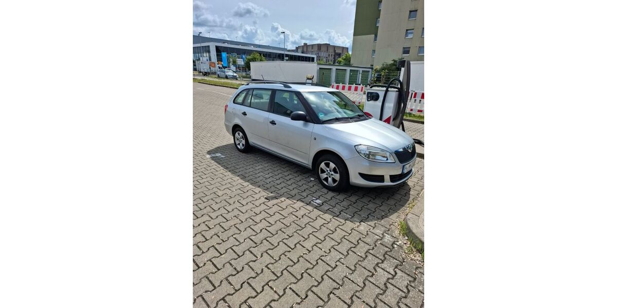 Skoda Fabia 150.000 km 3.490 &euro; Laatzen 30880