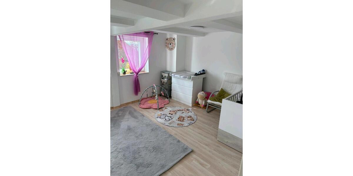 Etagenwohnung Bad Salzdetfurth - 3 Zimmer, 105 m&sup2;, 625&euro; | Angebot:25233515