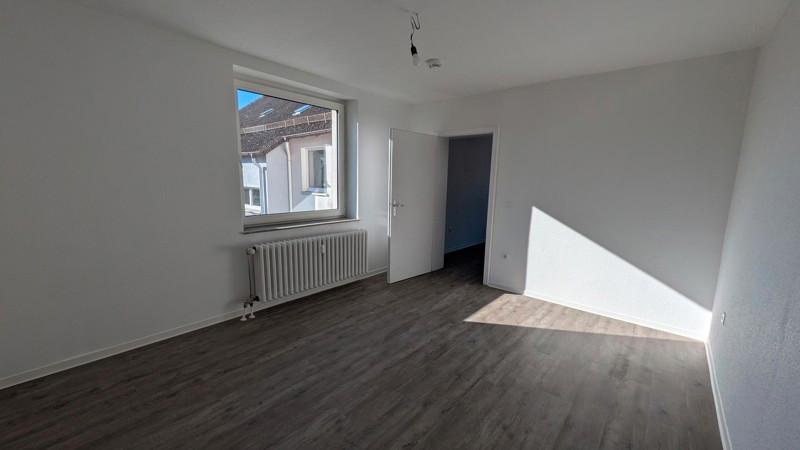 Etagenwohnung Hildesheim - 4 Zimmer, 85 m&sup2;, 895&euro; | Angebot:24486936