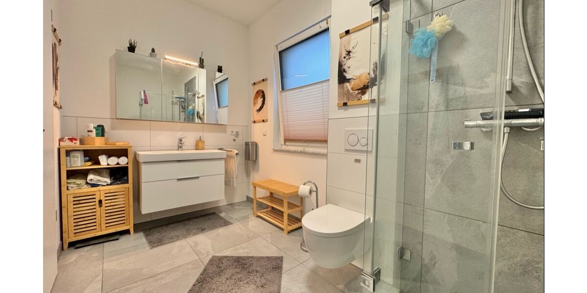 KFW-55 Wohnung mit Doppelgarage - Etagenwohnung Sarstedt Sarstedt | Angebot:25215177