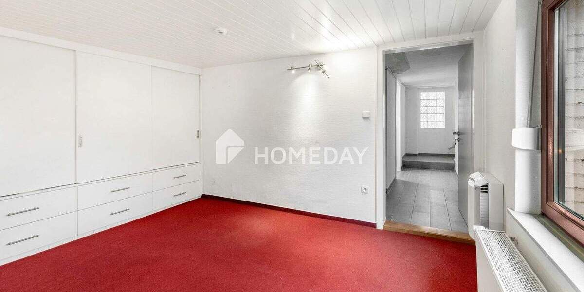 Einfamilienhaus Elze Esbeck - 8 Zimmer, 260 m&sup2;, 349.500&euro; | Angebot:25846119