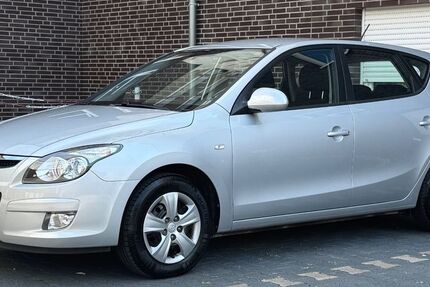 Hyundai i30 23.500 km 9.249 &euro; Laatzen 30880