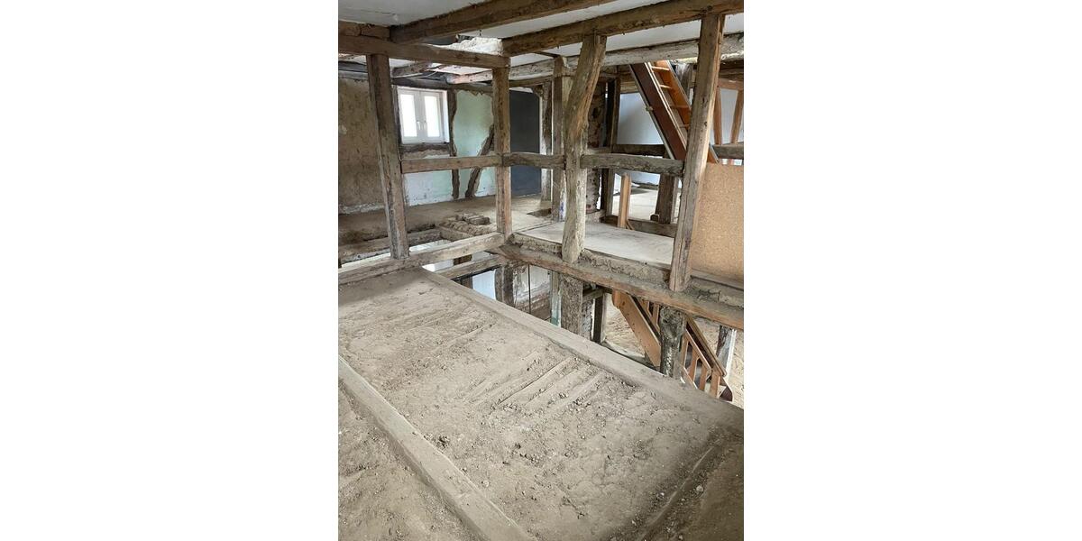 Einfamilienhaus Lamspringe - 5 Zimmer, 150 m&sup2;, 160.000&euro; | Angebot:24650303