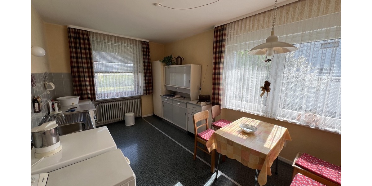 Familienparadies mit viel Potential - Zweifamilienhaus Bockenem | Angebot:23710637