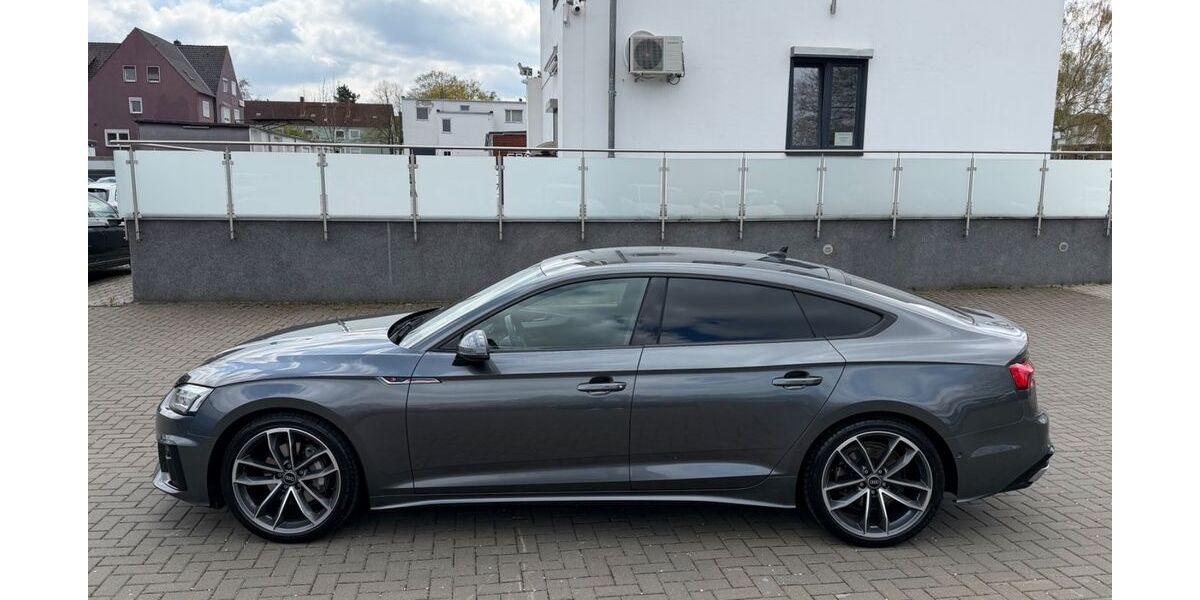 Audi A5 127.369 km 26.999 &euro; Salzgitter-Lebenstedt 38226