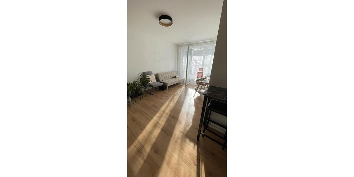Etagenwohnung Hannover Döhren-Wülfel - 1 Zimmer, 18 m&sup2;, 275&euro; | Angebot:25698841