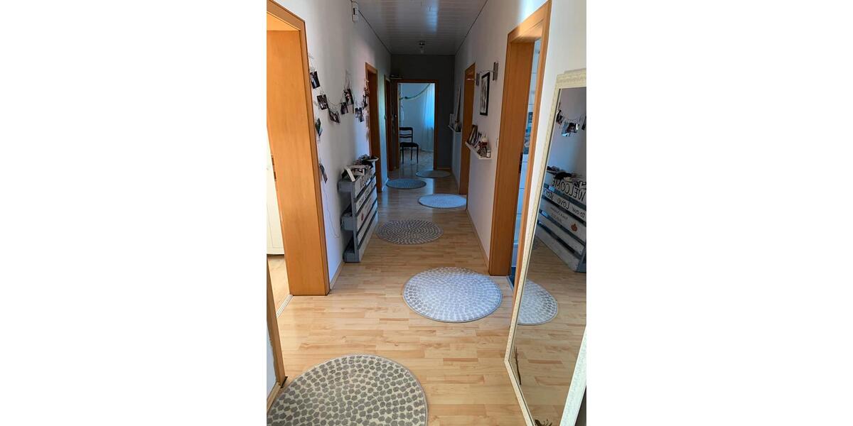 Etagenwohnung Lehrte - 4.5 Zimmer, 100 m&sup2;, 720&euro; | Angebot:26651227