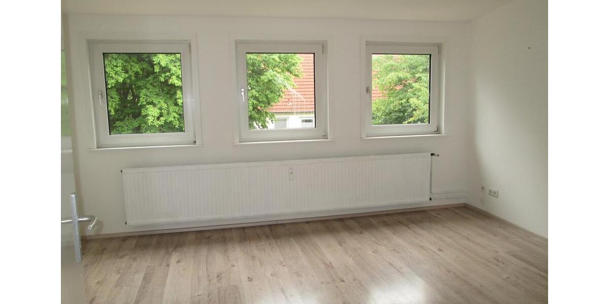 Dachgeschoßwohnung Salzgitter - 3 Zimmer, 48 m&sup2;, 289&euro; | Angebot:25753498