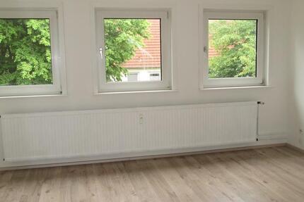 Wohnung Salzgitter - 3 Zimmer, 48 m&sup2;, 289&euro; | Angebot:25753498