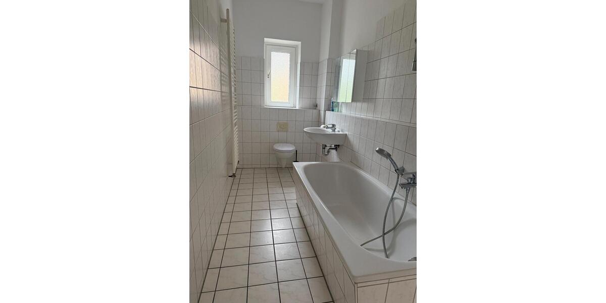 Etagenwohnung Hildesheim Oststadt/Stadtfeld - 3 Zimmer, 99 m&sup2;, 792&euro; | Angebot:26647045