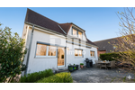 Charmantes Ein- bis Zweifamilienhaus mit großem Garten in begehrter Lage - Einfamilienhaus Sibbesse | Angebot:27027107