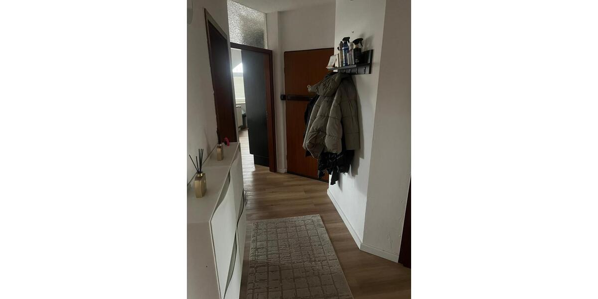 Etagenwohnung Hildesheim - 3 Zimmer, 78 m&sup2;, 200.000&euro; | Angebot:24864472