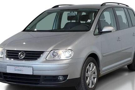 VW Touran 180.000 km 4.990 &euro; Lehrte 31275