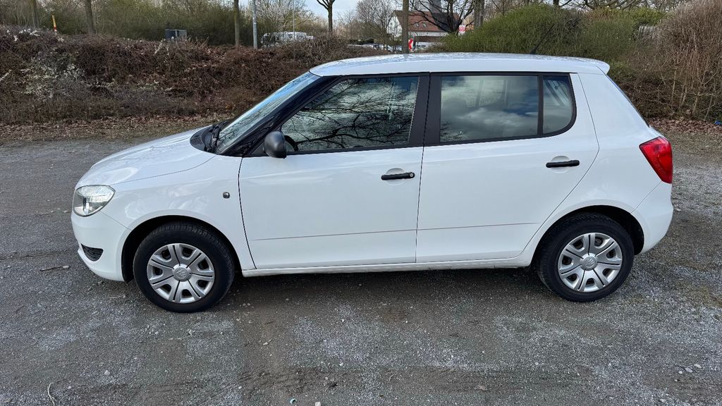 Skoda Fabia 116.500 km 4.900 &euro; Hannover 30655