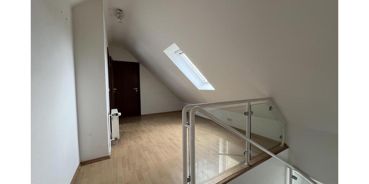 Großzügiges Wohnglück mit Platzgarantie - Etagenwohnung Hildesheim Itzum | Angebot:27312431