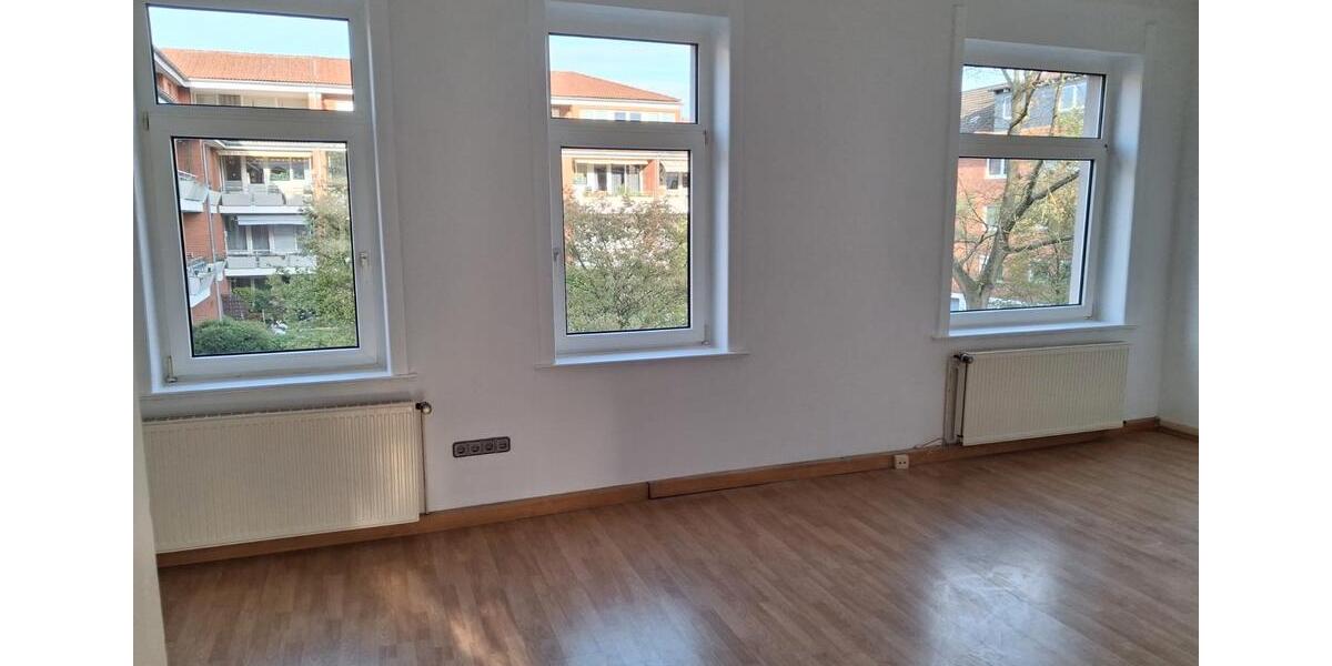 Etagenwohnung Hannover Ahlem-Badenstedt-Davenstedt - 5 Zimmer, 130 m&sup2;, 1.180&euro; | Angebot:26578117