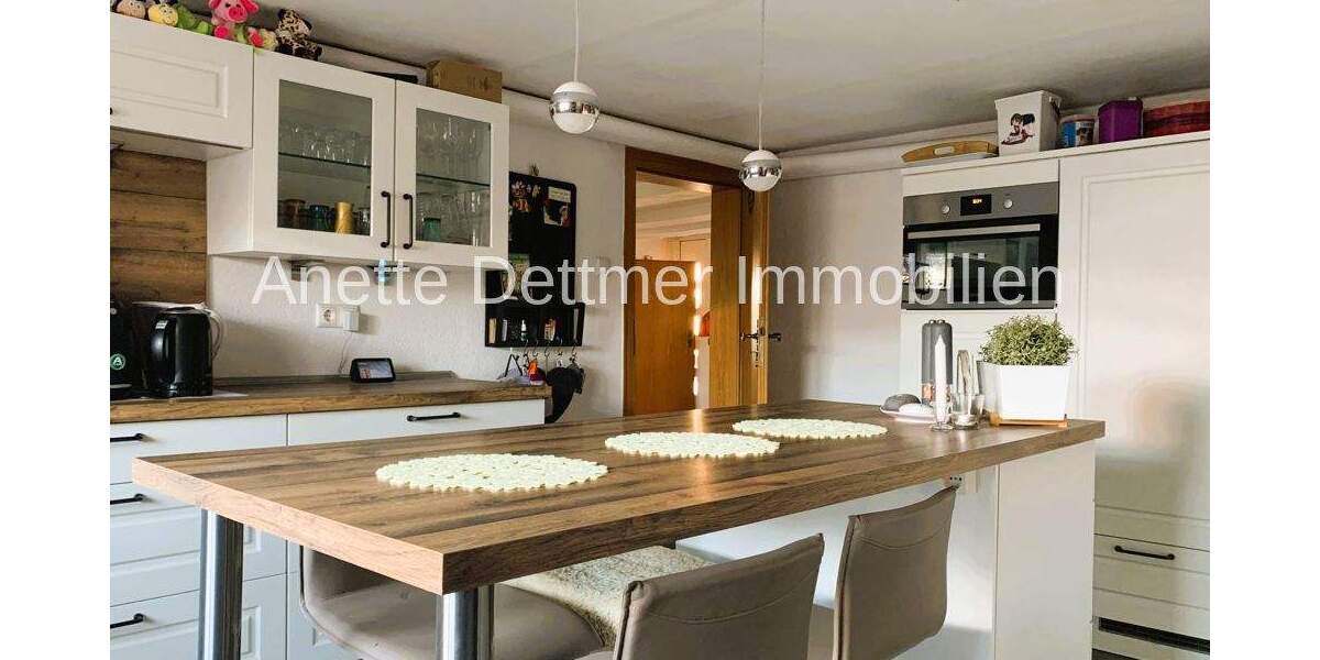 Mehrfamilienhaus, Wohnhaus Gronau (Leine) Rheden - 6 Zimmer, 221 m&sup2;, 299.000&euro; | Angebot:25695306