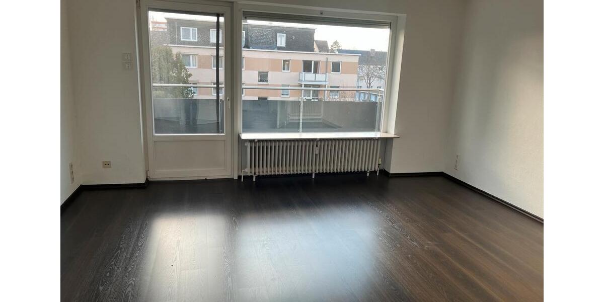 Etagenwohnung Lehrte - 3 Zimmer, 82 m&sup2;, 1.000&euro; | Angebot:25640691