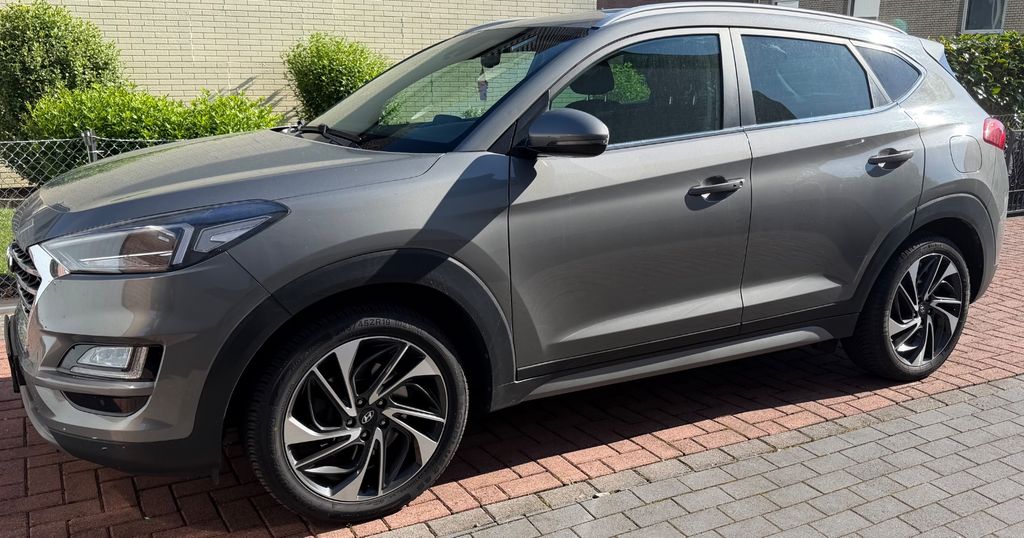 Hyundai TUCSON 119.000 km 15.999 &euro; Hannover 30419